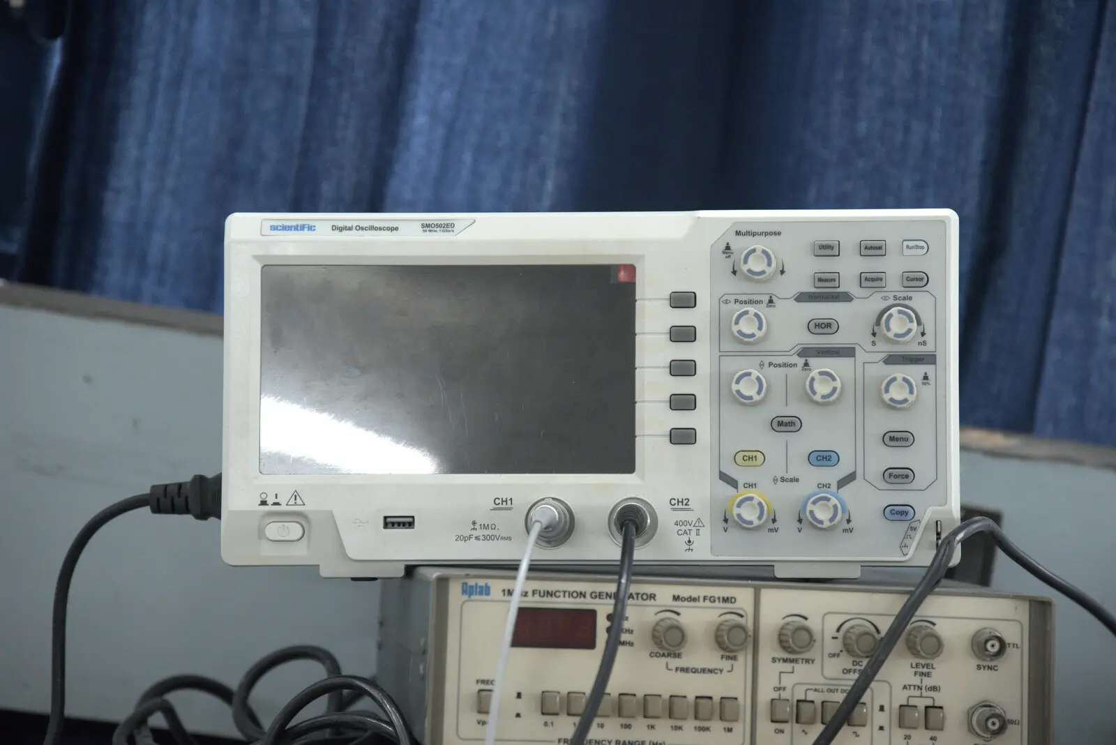 Digital oscilloscope and function generator bench used for analog circuit experiments in SVIST's Analog Circuit Laboratory