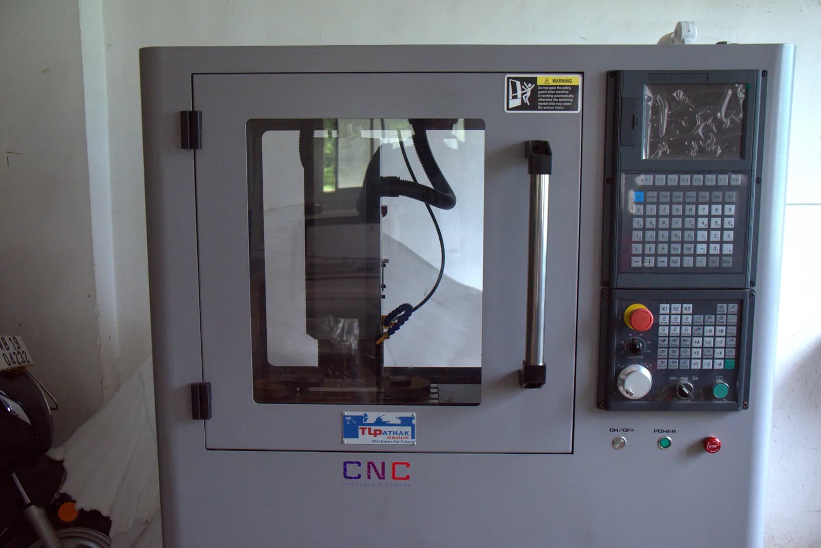 CNC machining centre with industrial controller in the CAD/CAM lab at SVIST