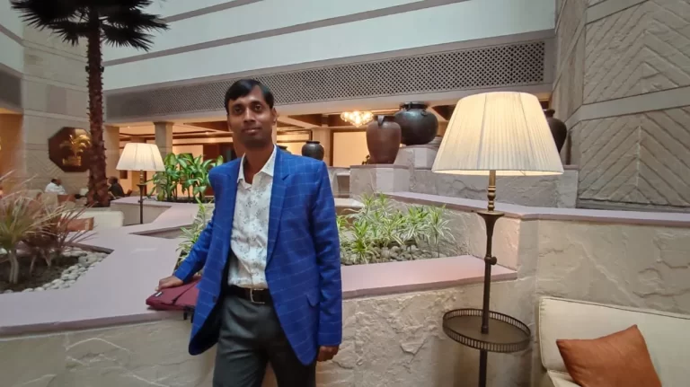 DR. SOMNATH DAS